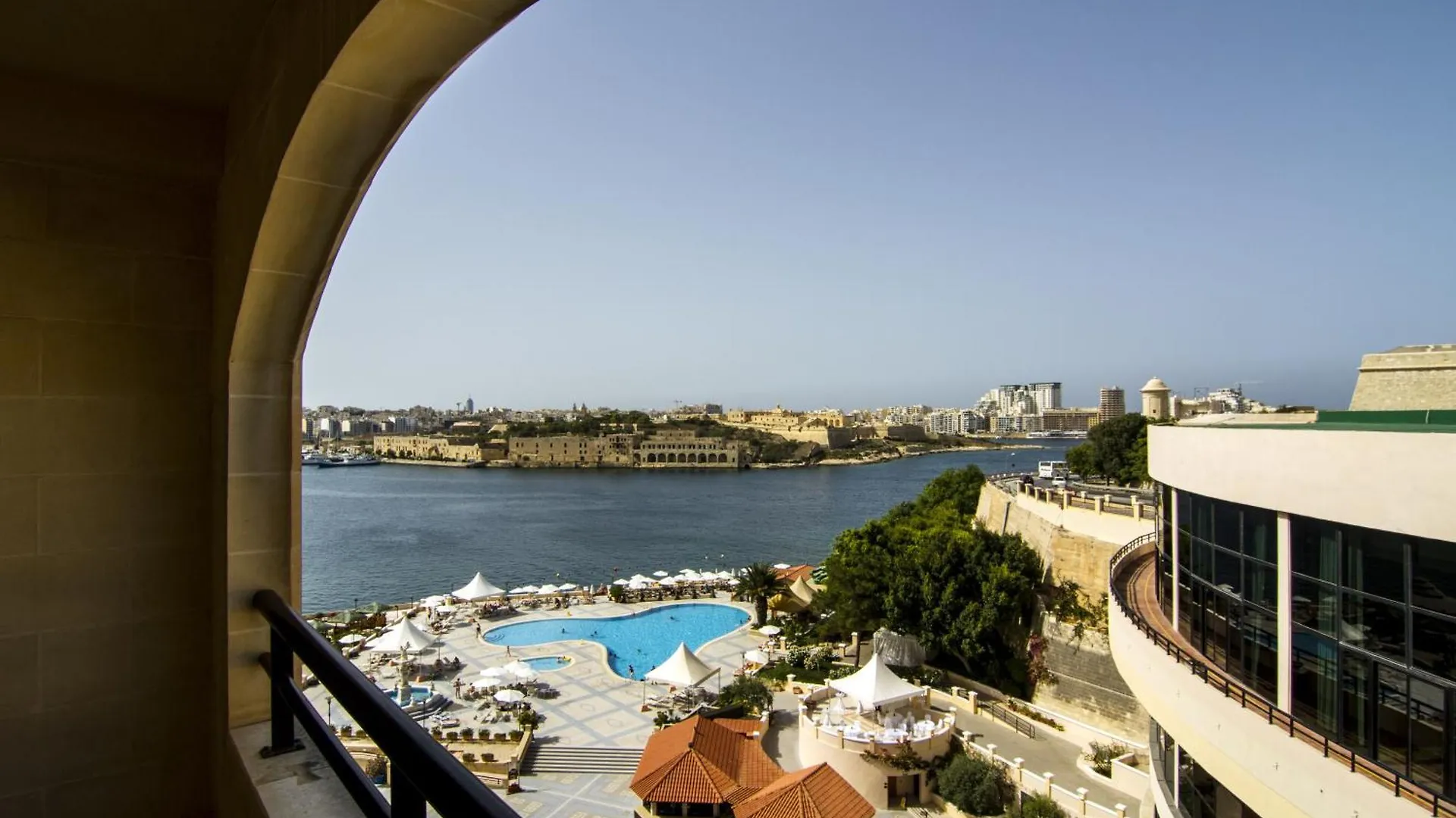 Grand Hotel Excelsior Valletta 5*,