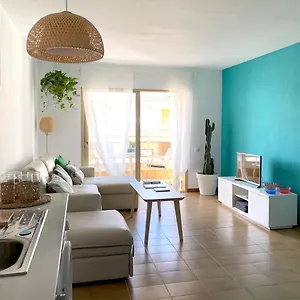 New Stunning Seaview With Lovely Balcony Calafell
